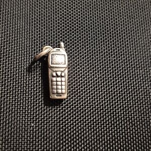 Retired James Avery Cell Phone Charm